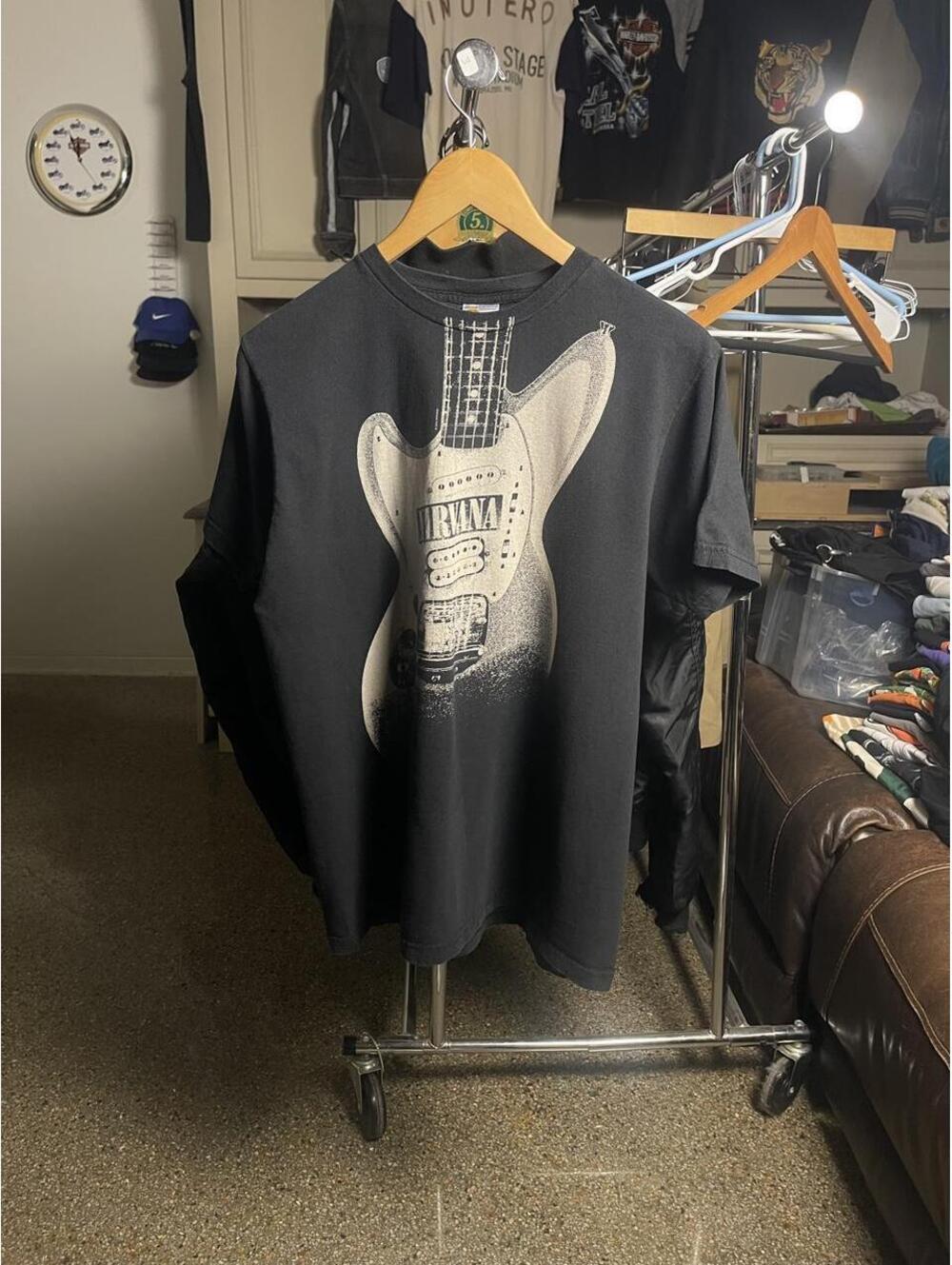 Vintage 2005 Nirvana Guitar Shirt